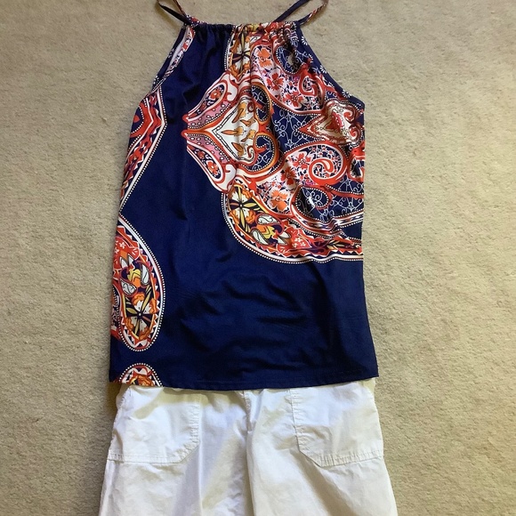 Tank top - Picture 2 of 3